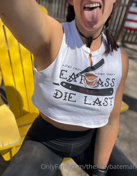 thekittybateman erotic model pictures