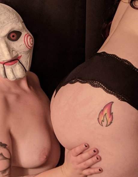 ghouliecunt art model archive