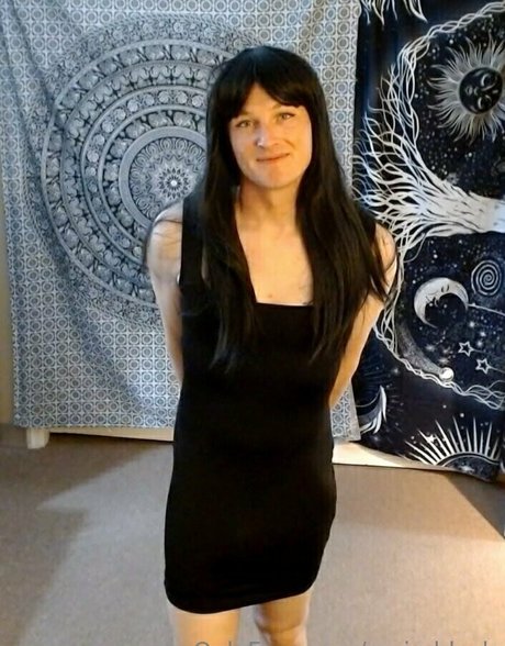 roxie black pornographic model gallery