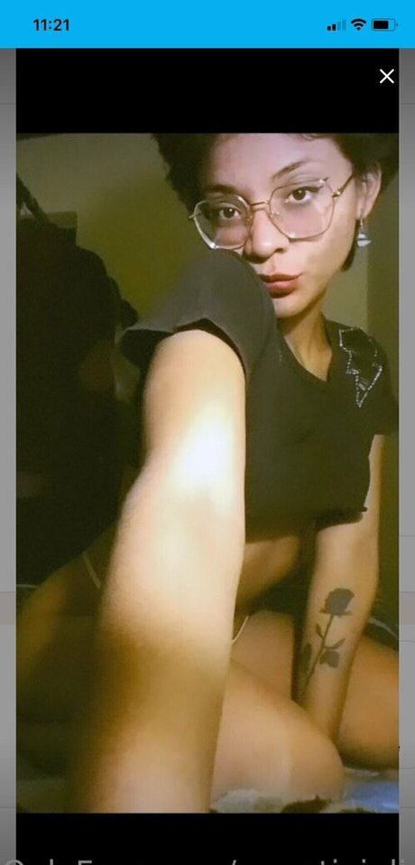 sweetiejuliet model naked pic