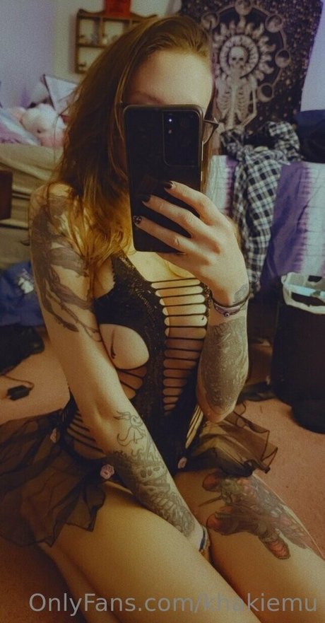 khakiemu pretty actress pics