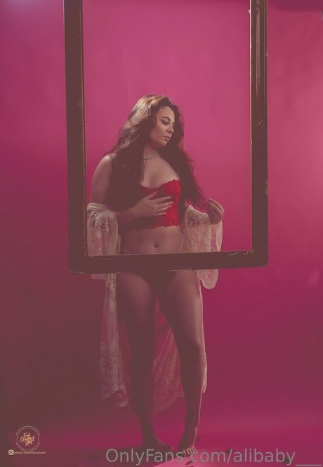 alibaby___ pretty model picture