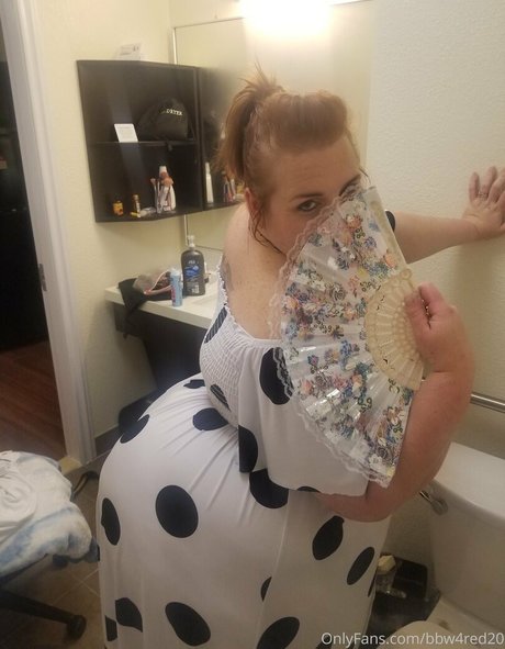 bbw4red20 model exclusive pictures