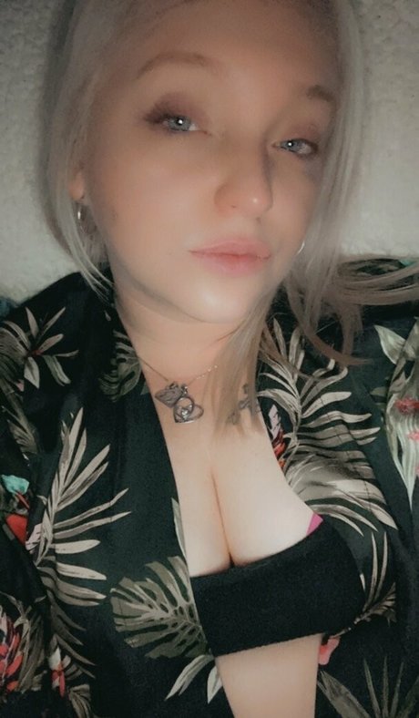 mommithiccc model exclusive pic