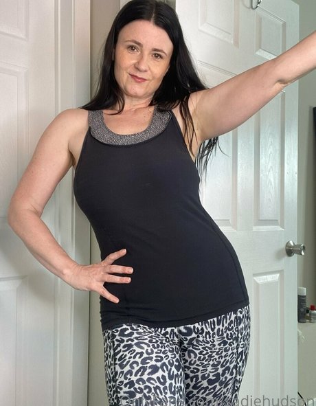 sadiehudson porn model pic