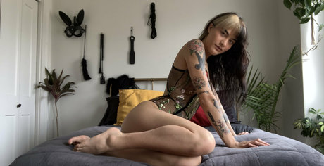 whoreticulture pornstar naked images