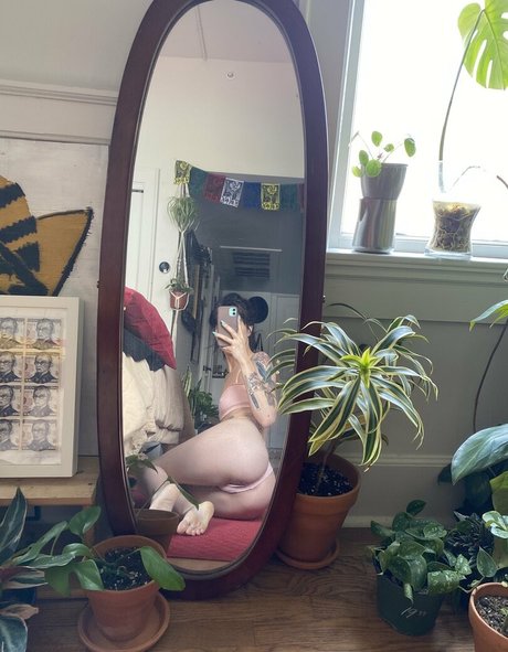 whoreticulture model nudes gallery