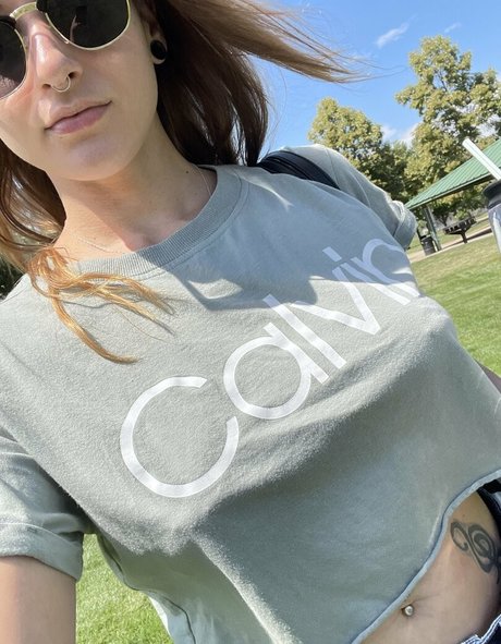 erintakesrequests beautiful model pictures