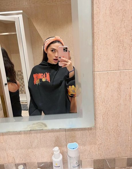 Caritoalaparato xxx model pic