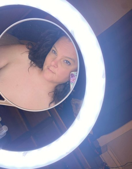 candicesweet470 nudes model picture