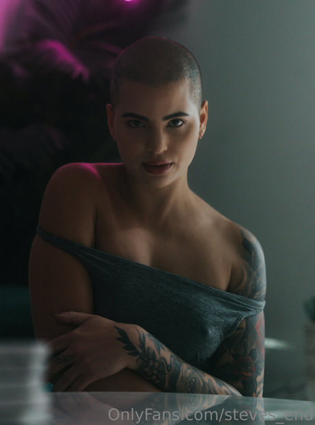 steves end model beautiful photos