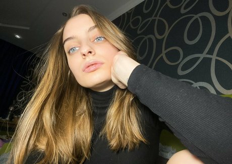 rosyxoxvip pornstar perfect picture