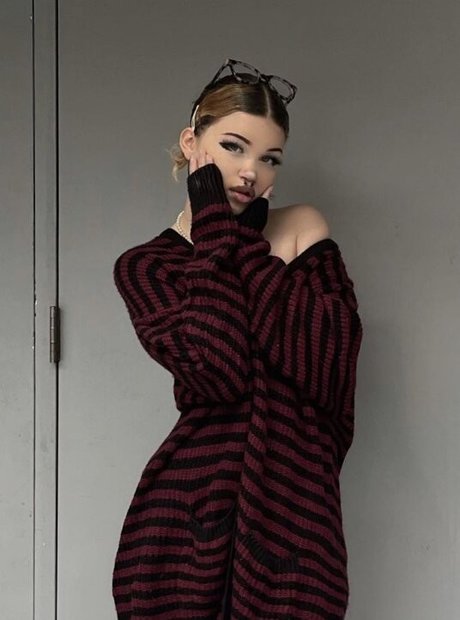 literallytasia model naked image