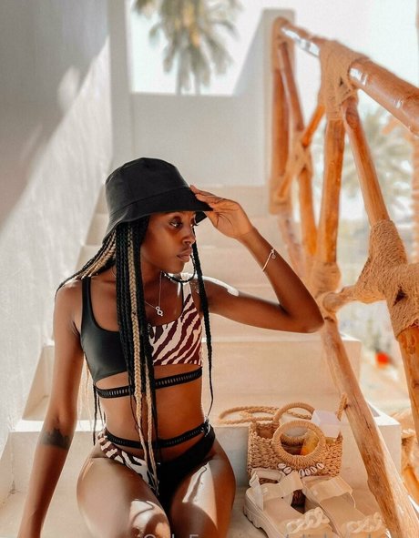 alishaadams porn star img