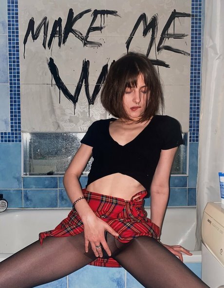 onlysukiclub free model nice galleries