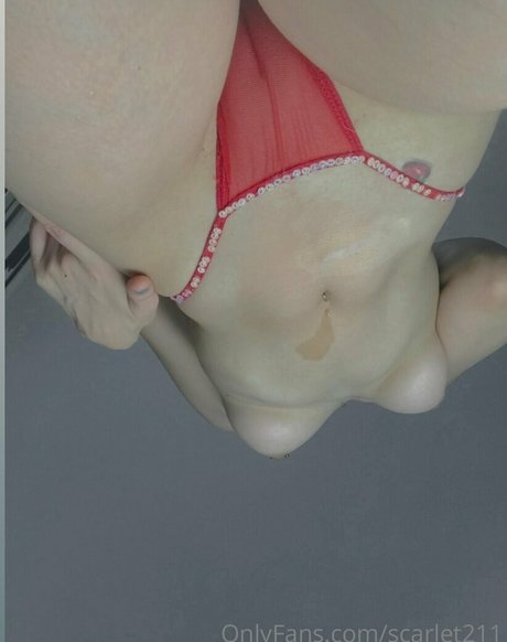 Scarlet Ruz top star image