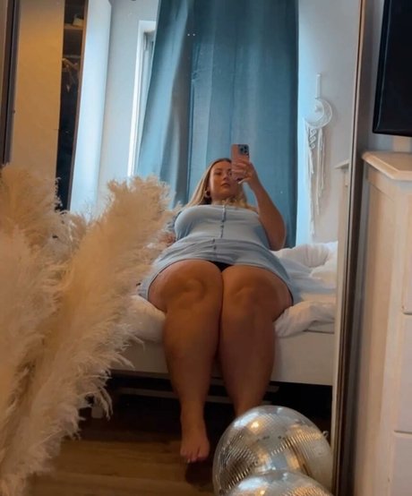 juiceefruitee star erotic pic