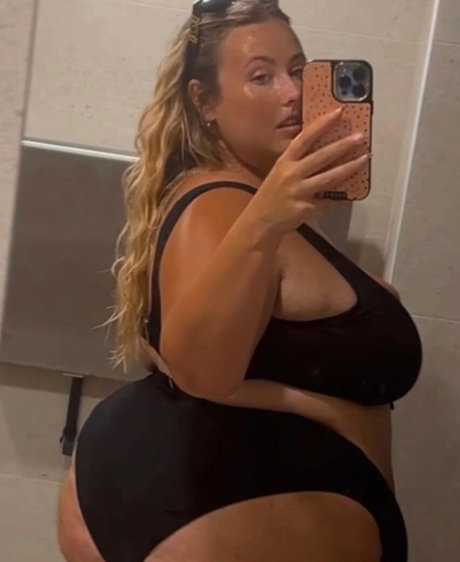 juiceefruitee top actress picture