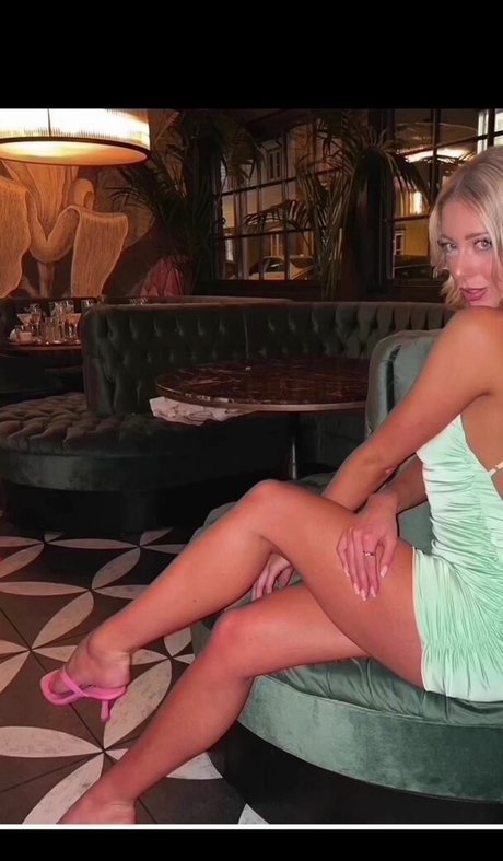 Daisy Anderson star hot galleries