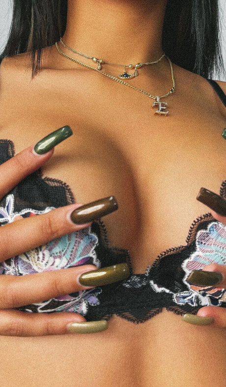 its queen pornstar hot pic