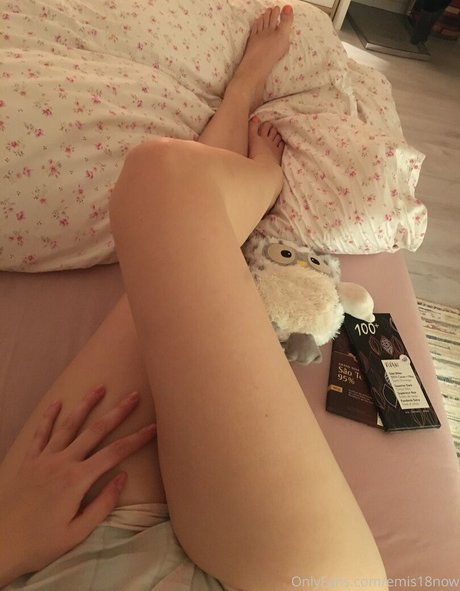 emis18now model pornographic galleries