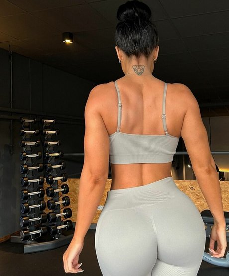 Lisa Del Piero perfect pornstar picture