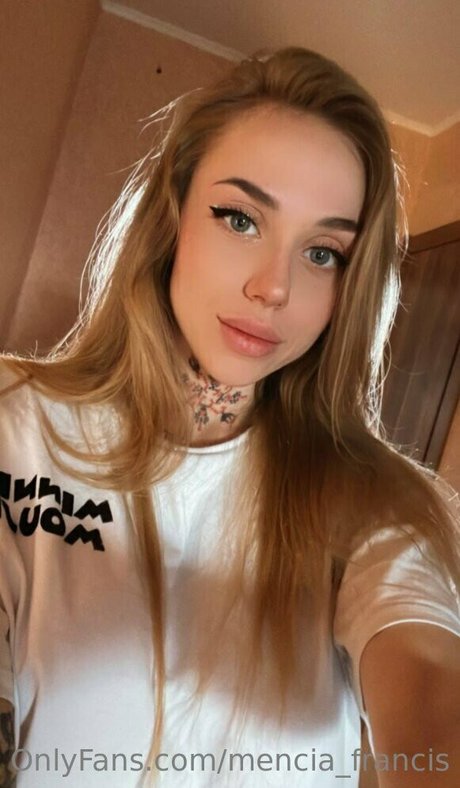 mencia francis hd star pic