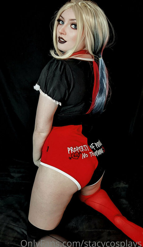 stacycosplays model pretty pictures