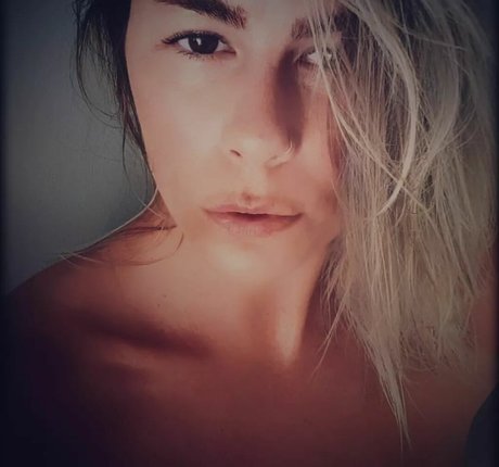 Sayrah Jay pornstar exclusive pictures