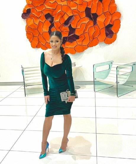 Patrise Kaitlyn hd pornstar images