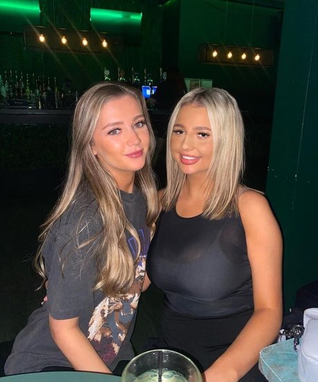 Elizabeth Taylor pornstar naked image