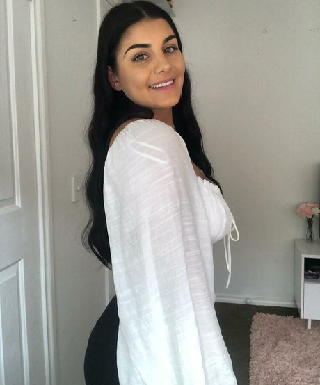 Jesy Lee star porn img