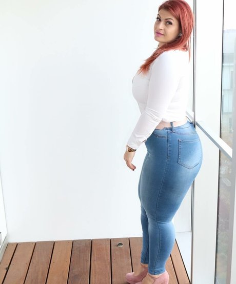 Ioana Chira star adult photos