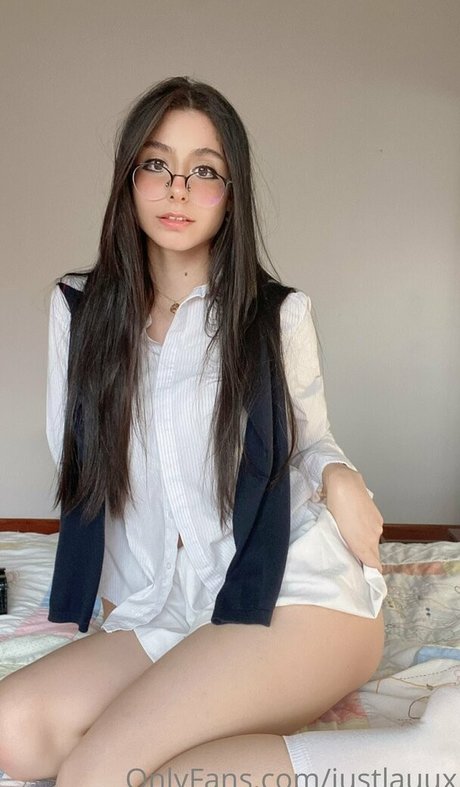 justleaax model best pics