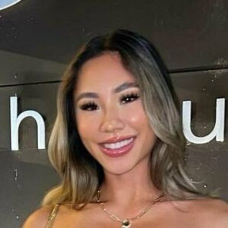 Elizaachar nudes star img