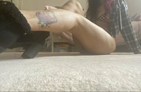 taylorhenriesvip adult actress pic