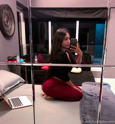 scarlettmrose top actress img