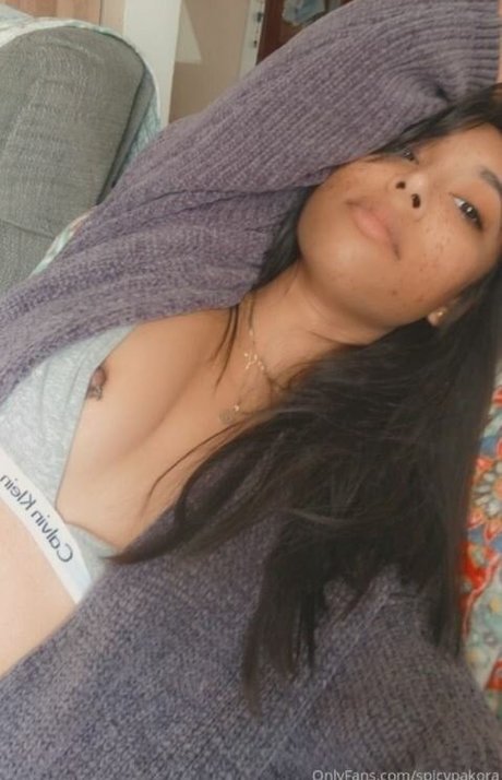 Spicypakora adult star archive
