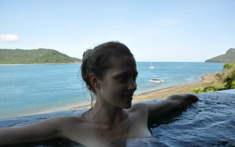 Teresa Palmer pornstar exclusive pics