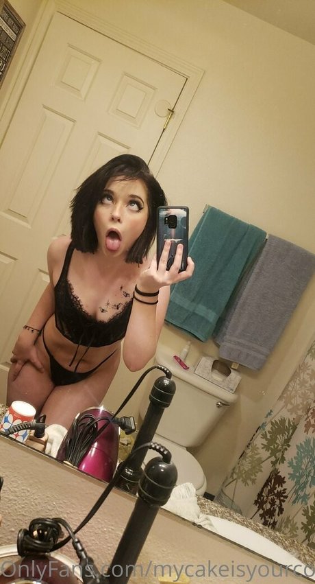 office milf onlyfans sexy picture