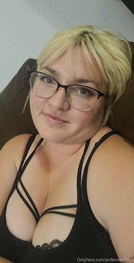 arcfennecbabe actress image