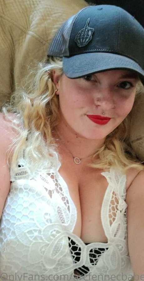 arcfennecbabe erotic pornstar photo