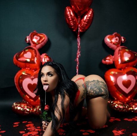 Princess A1naniee pornstar top pic