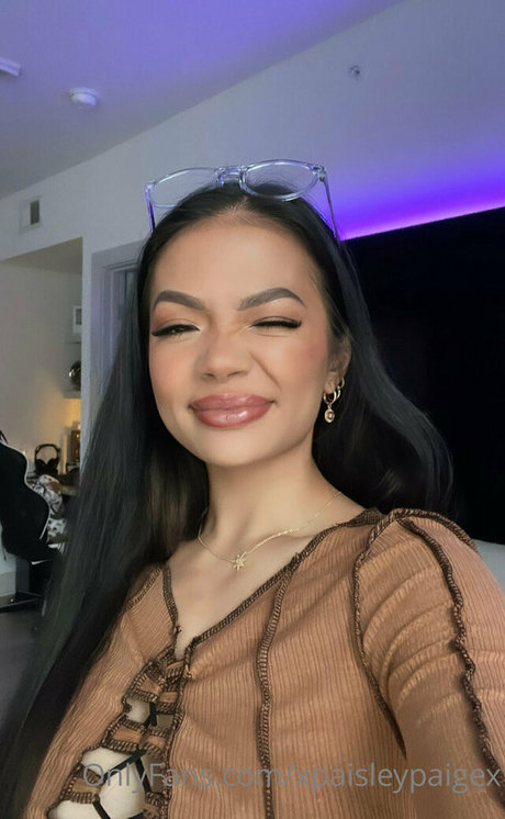 xpaisleypaigex model adult galleries