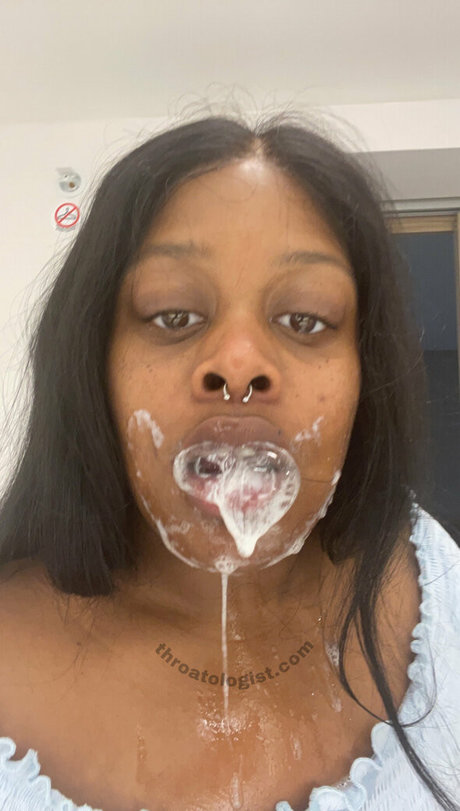 itsjuicytee pornstar adult gallery