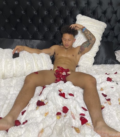 Big marvjr model nudes image