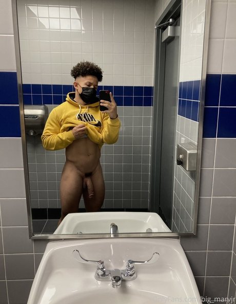 Big marvjr star xxx photo