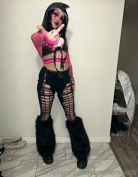 summersue22 art model archive