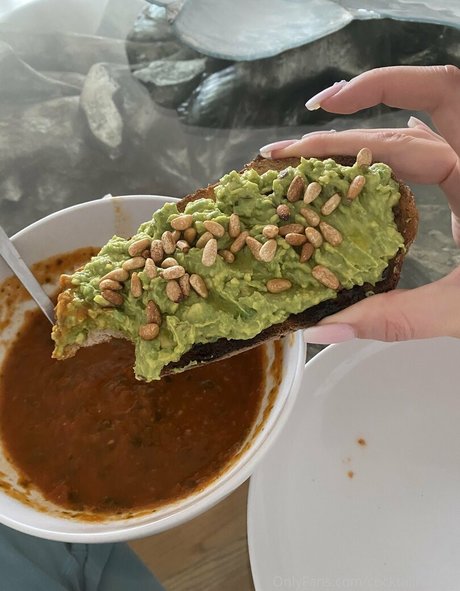 cocktailratings erotic actress image