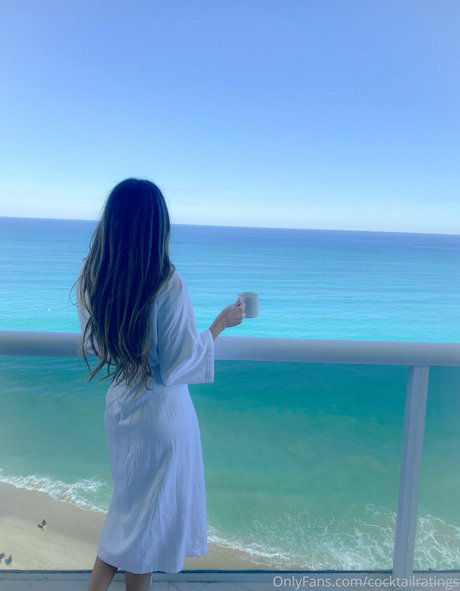 cocktailratings star exclusive pics